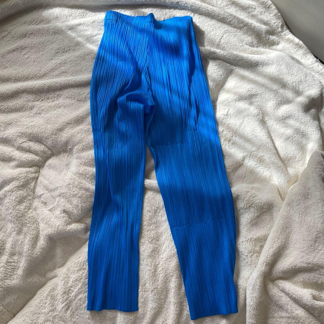 プリーツプリーズ ブルー パンツ サイズ2