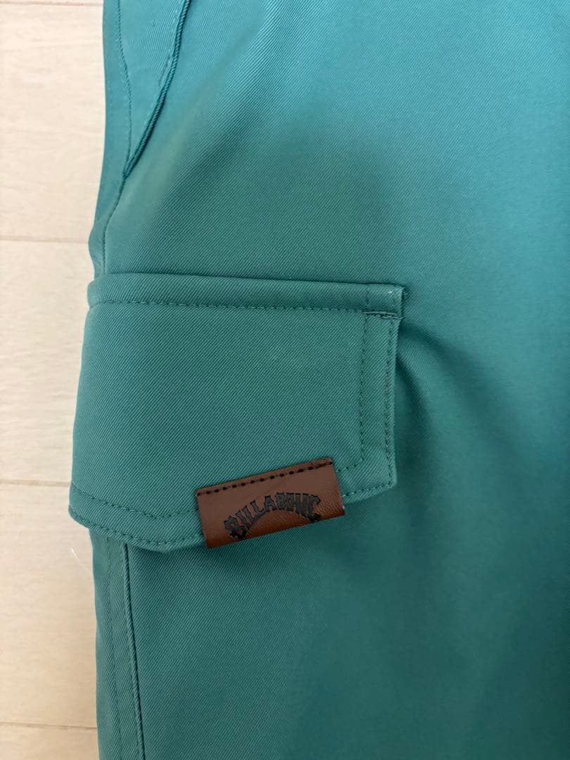 花柄防水スノーボードウェア（女性用）