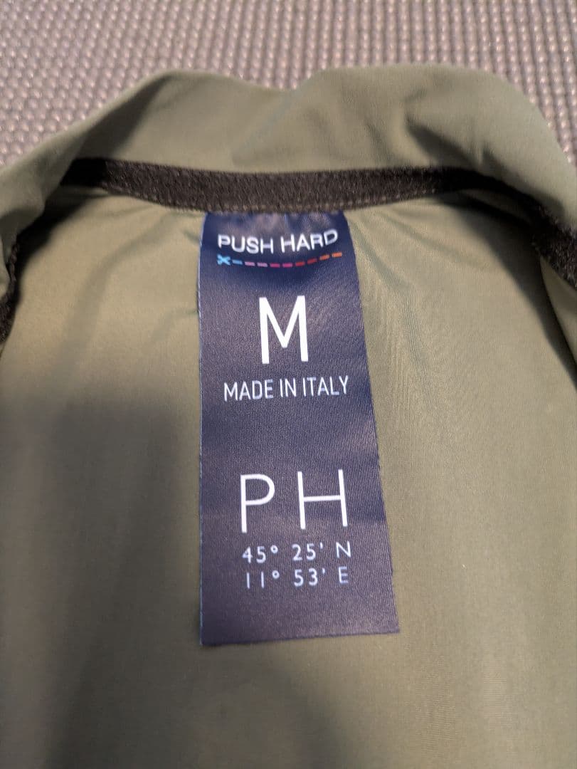 Push Hard サイクルジャージ Mサイズ