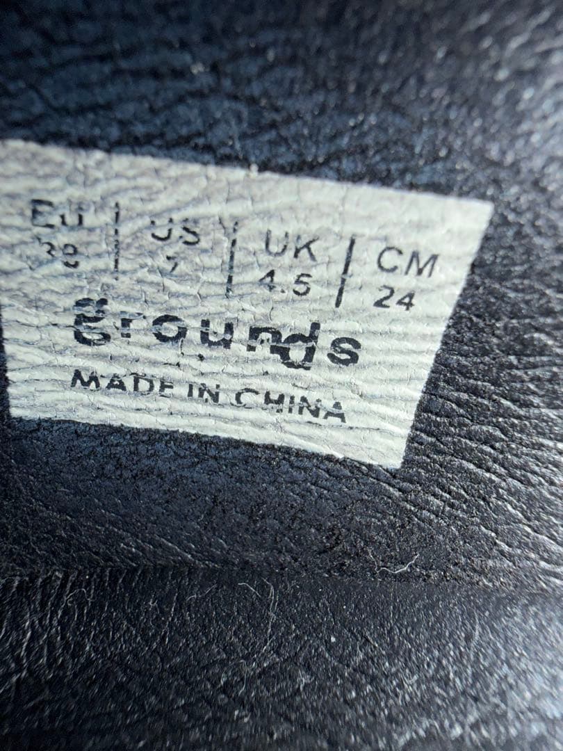 靴 grounds ORCA 24 black gray black paint