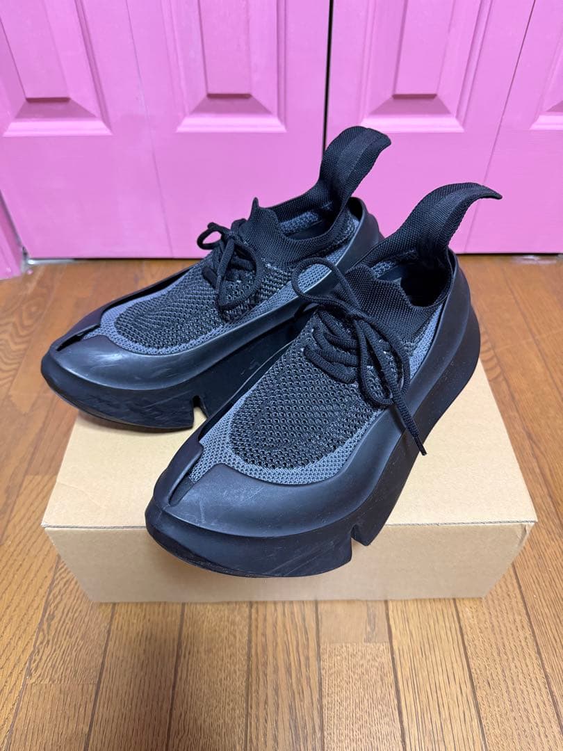 靴 grounds ORCA 24 black gray black paint