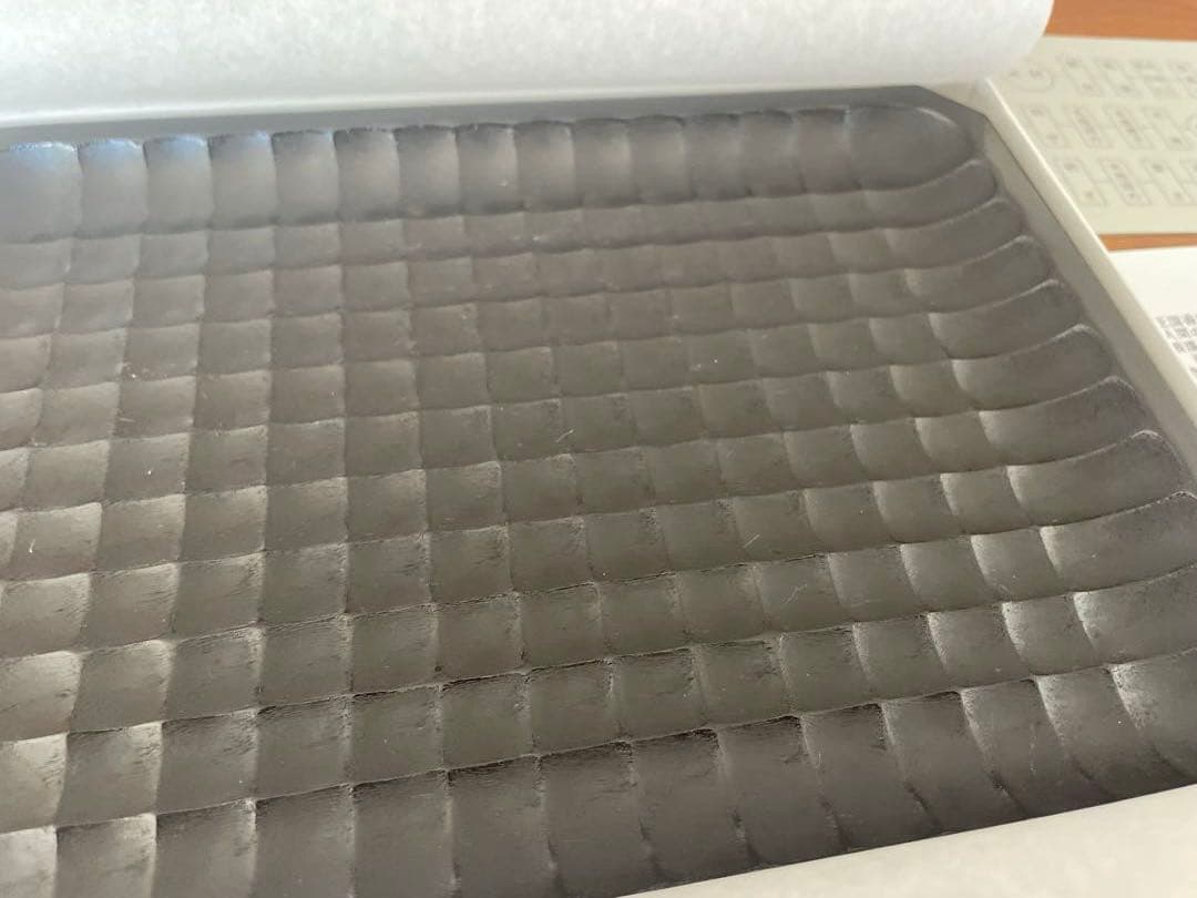 新品未使用　伝統工芸　香川漆器　象谷塗　角皿　シック　木製器