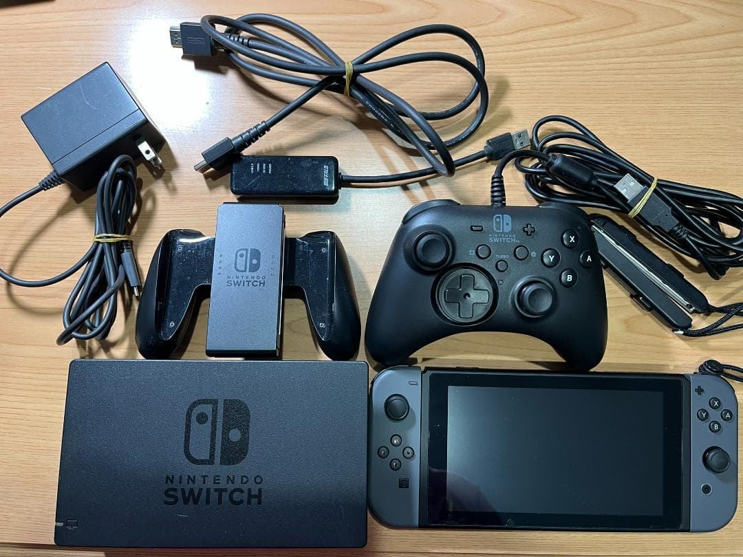 Switch本体一式 プロコン+64GB microSD