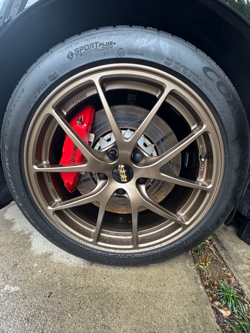 BBS RIA 033 18x8.5 48 5/114.3とコンチネンタルタイヤ