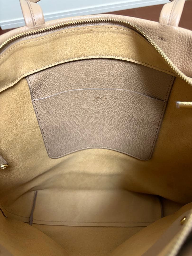未使用　クヤナ　Cuyana トートバッグ　Cappuccino