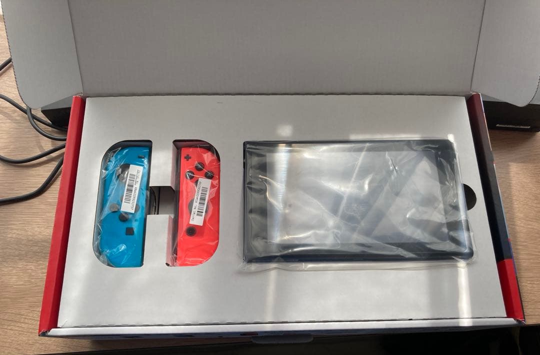 Nintendo Switch 赤/青 本体 一式セット【箱付き】