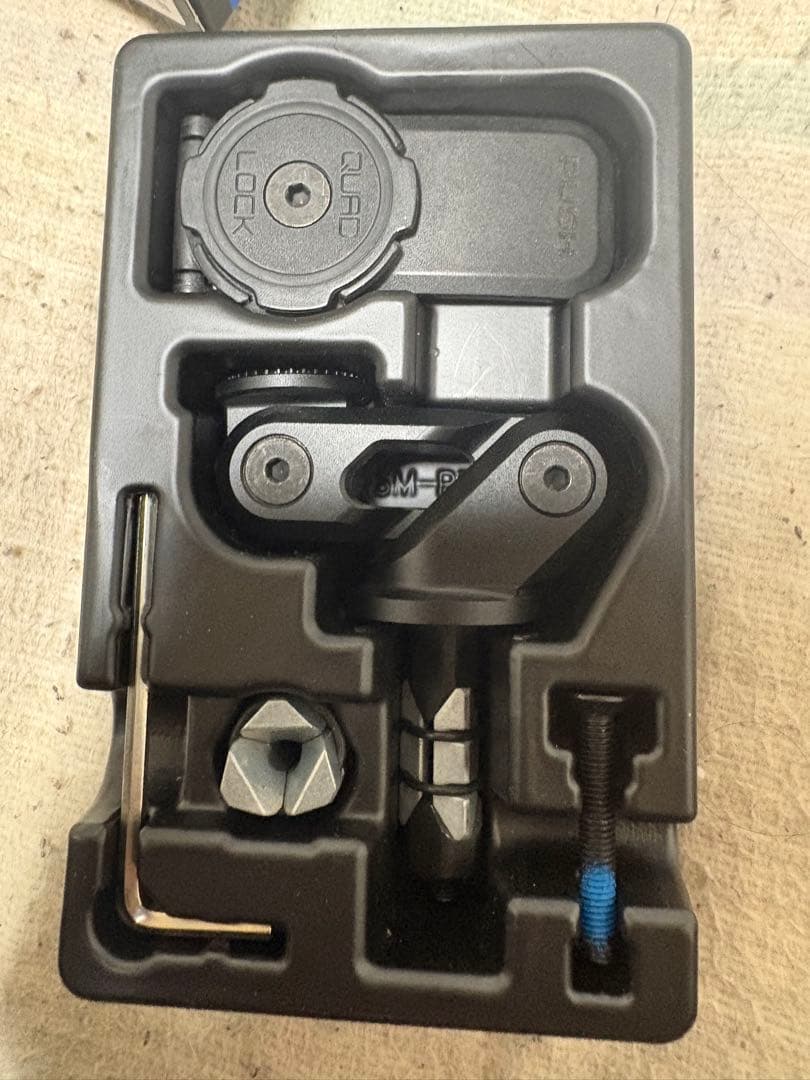 アクセサリー QUAD LOCK FORK STEM MOUNT PRO