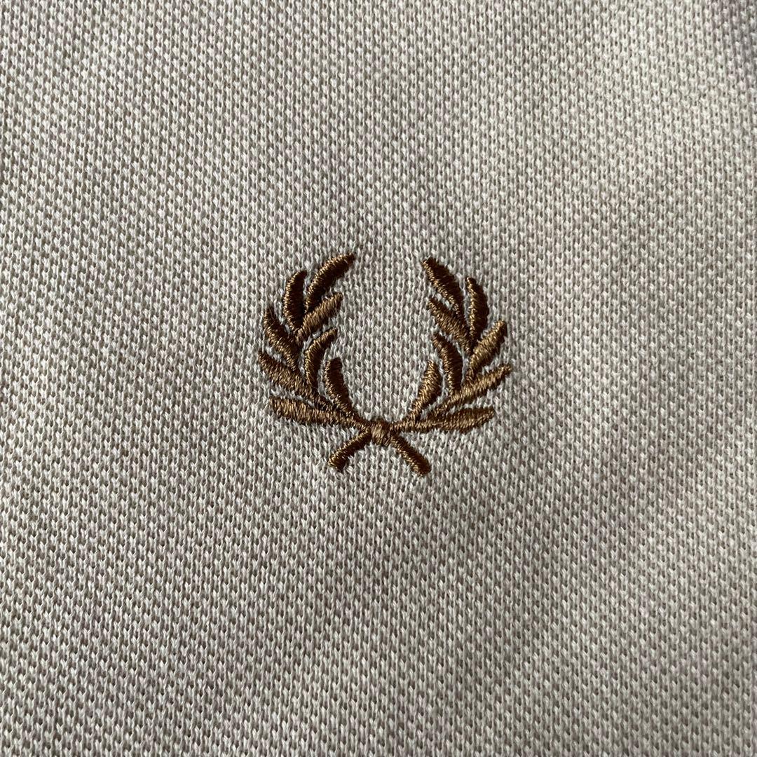 FRED PERRY フレッドペリー ポロシャツ 長袖 ベージュ系