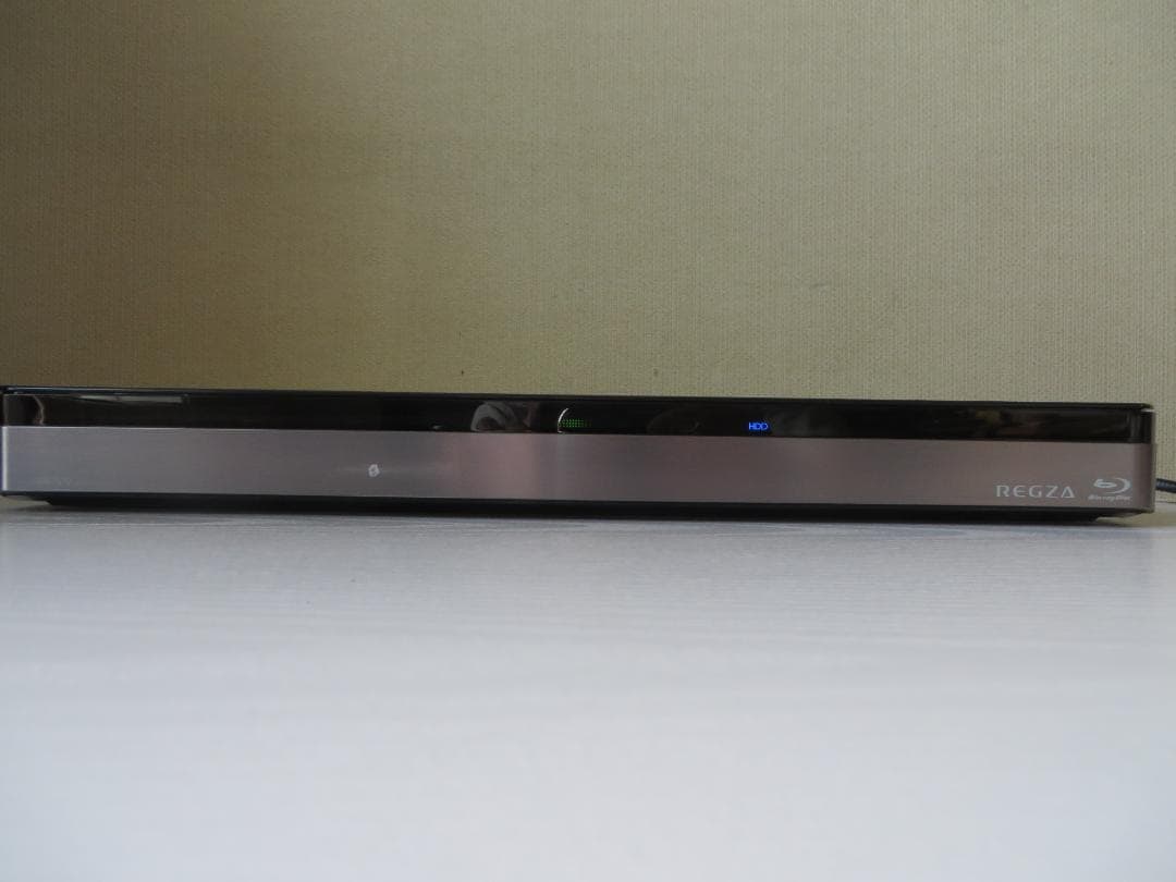 東芝ブルーレイレコーダー DBR-T670 　3番組　3TB　完動美品