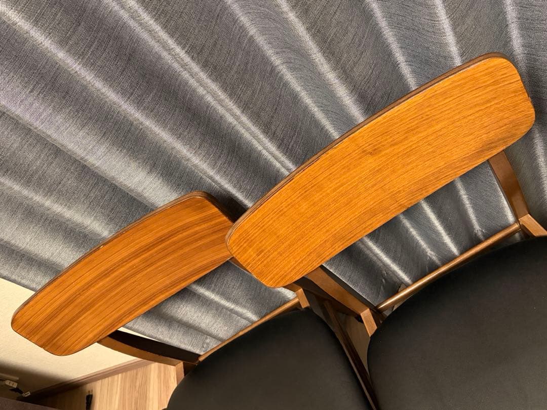 ニトリ　椅子4脚　2/8削除予定