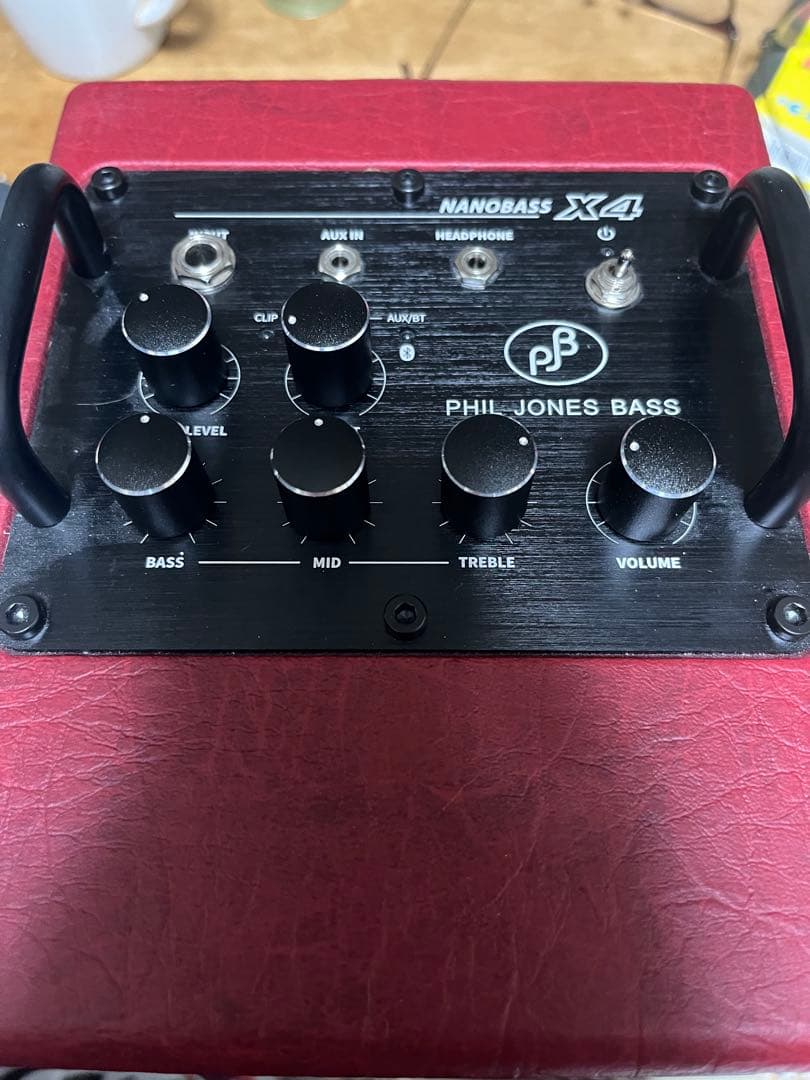 Phil Jones Bass NANOBASS X4 専用箱・付属品完備