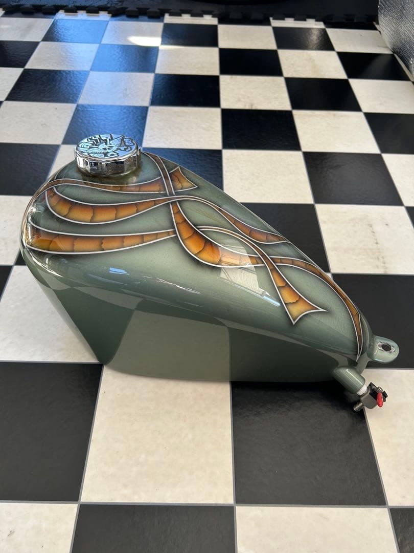 ナロースポーツスタータンク スポタン チョッパータンク chopper ハーレー