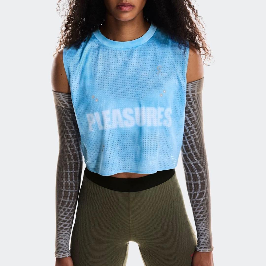 【希少新品】on アームスリーブ 限定エディション PLEASURES オン