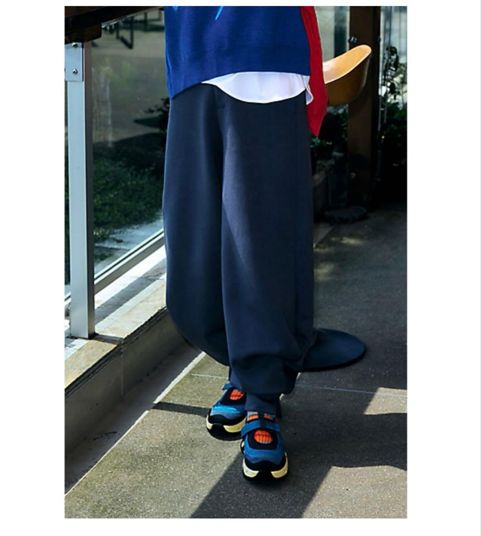 半額以下　最終価格ナゴンスタンスコクーンパンツネイビー未使用に近い