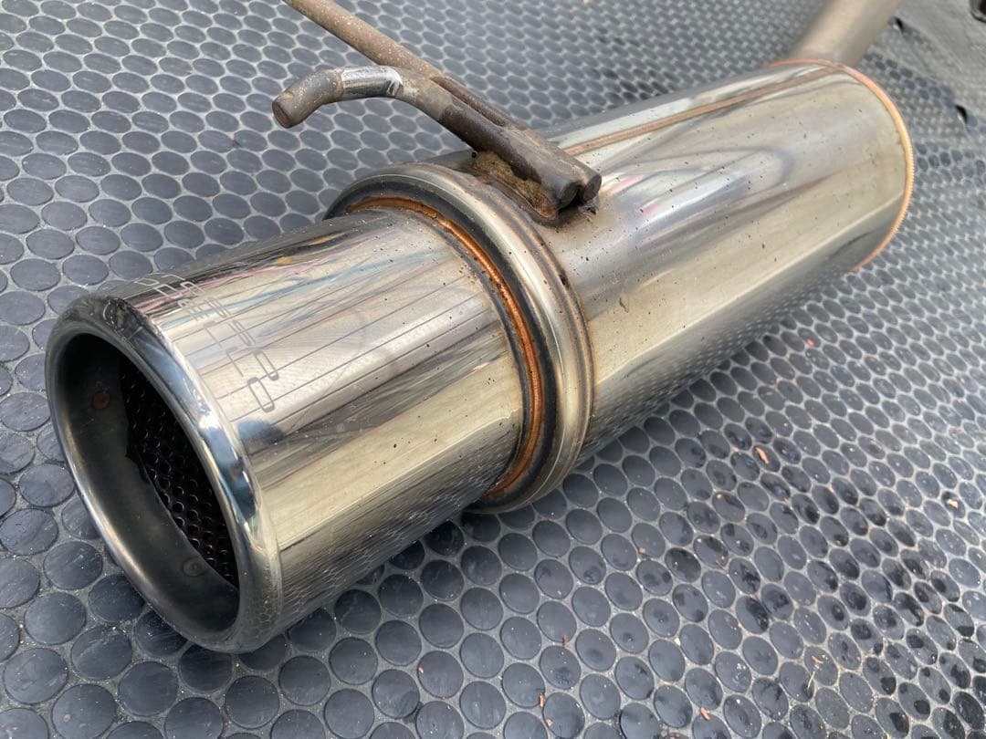 GB3フリード用　ROSSO MODELLO GT-8 ステンレスマフラー