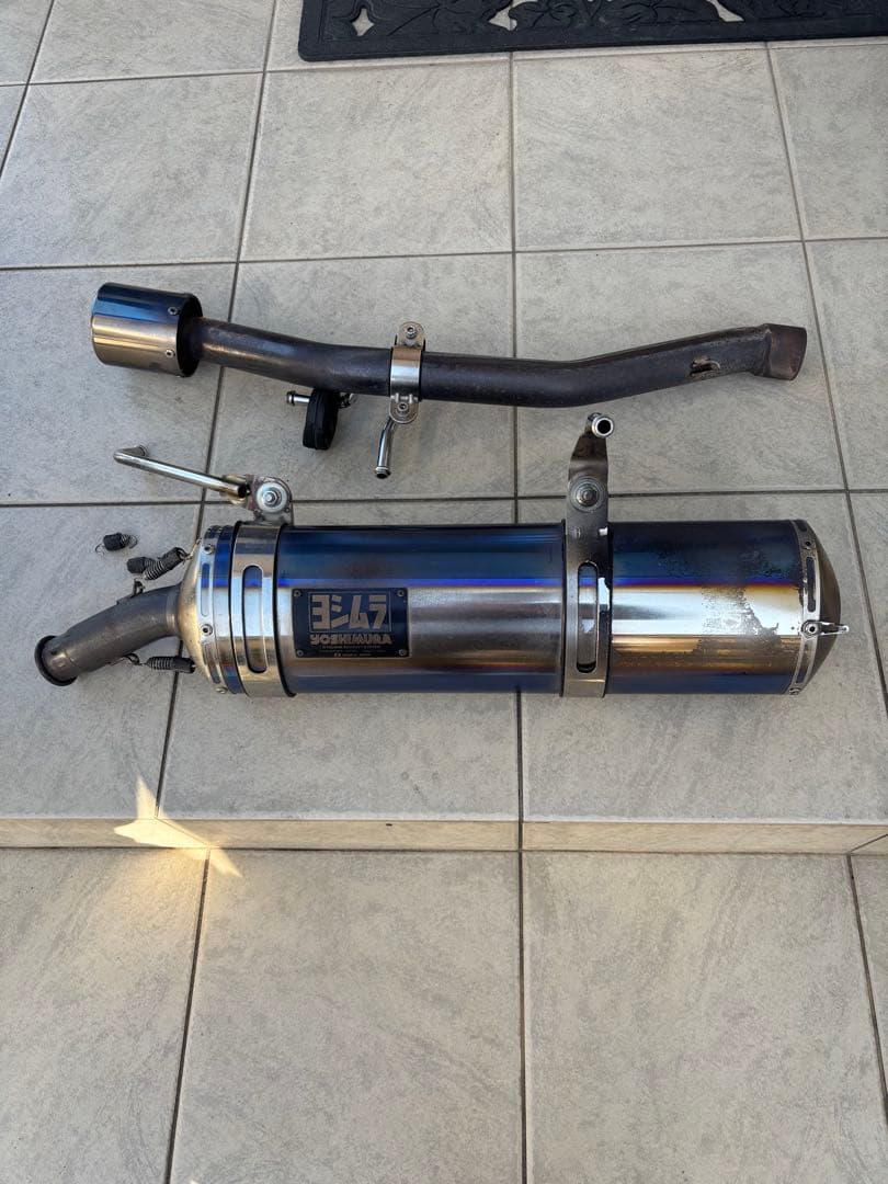 ヨシムラ　マフラー　 キャリィ　da16t