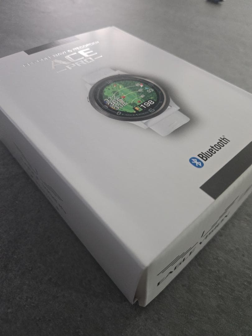 美品★EAGLE VISION ACE PRO★GPSゴルフ用距離計★ホワイト