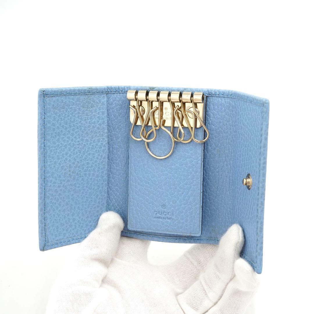 ✨新品未使用・箱付き✨　GUCCI キーケース　キーリング　6連　筆記体ロゴ