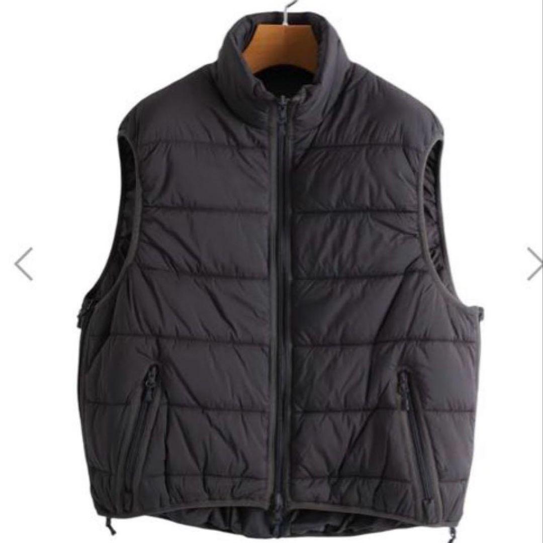 DAIWA PIER39 リバーシブルクライマーズパフ ベスト　黒　ダウン