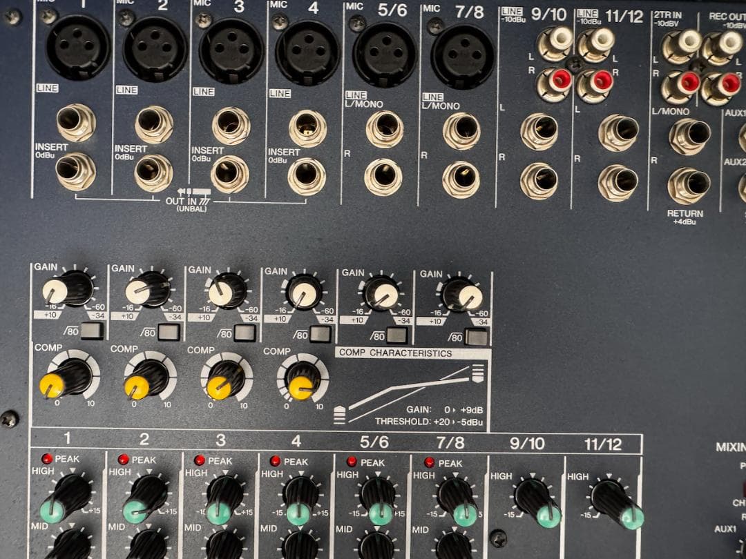 美品 YAMAHA MG124C 12チャンネル アナログミキシングコンソール