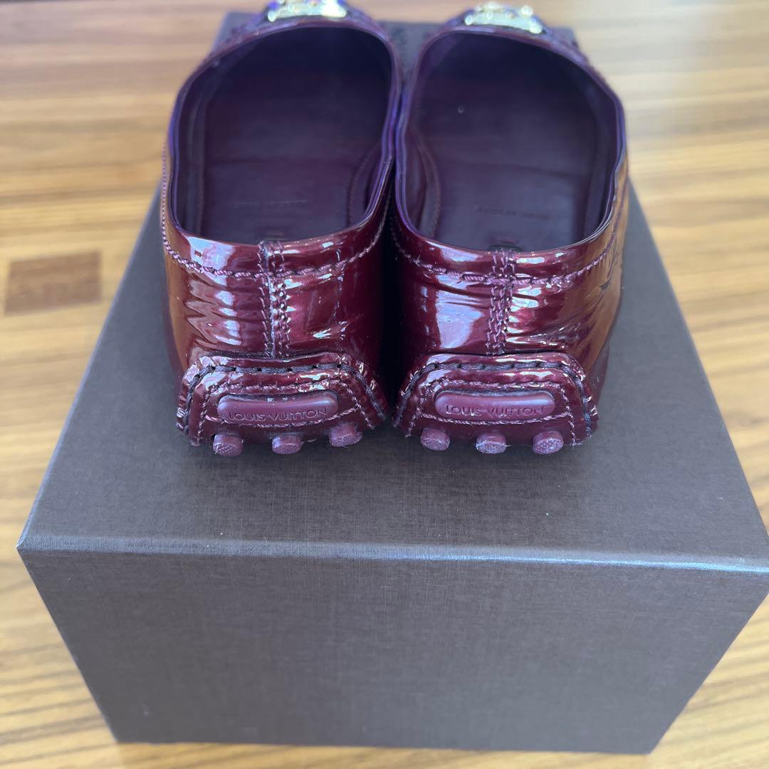 LOUIS VUITTON ワインレッド フラットシューズ