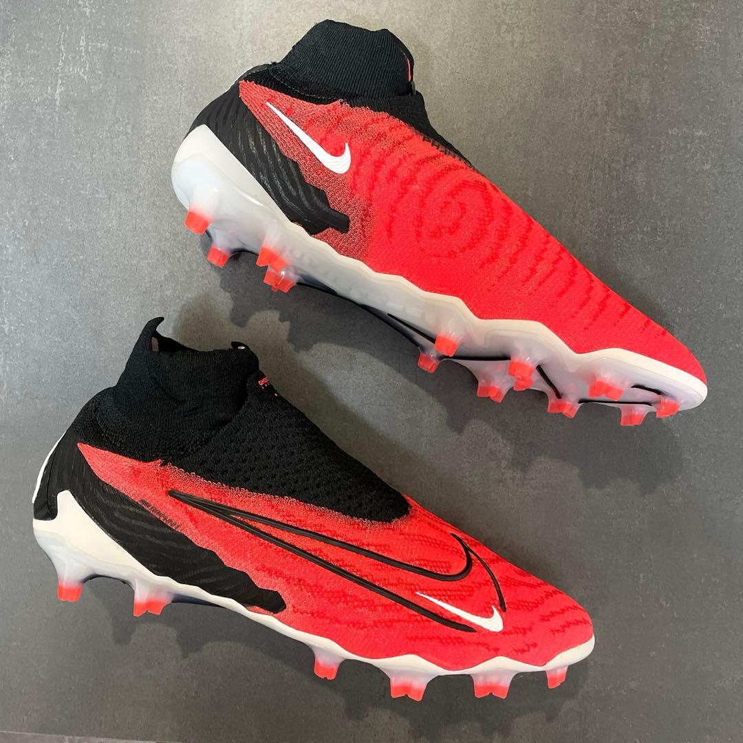 【新品】NIKE サッカースパイク　ファントムGX エリート　DF FG