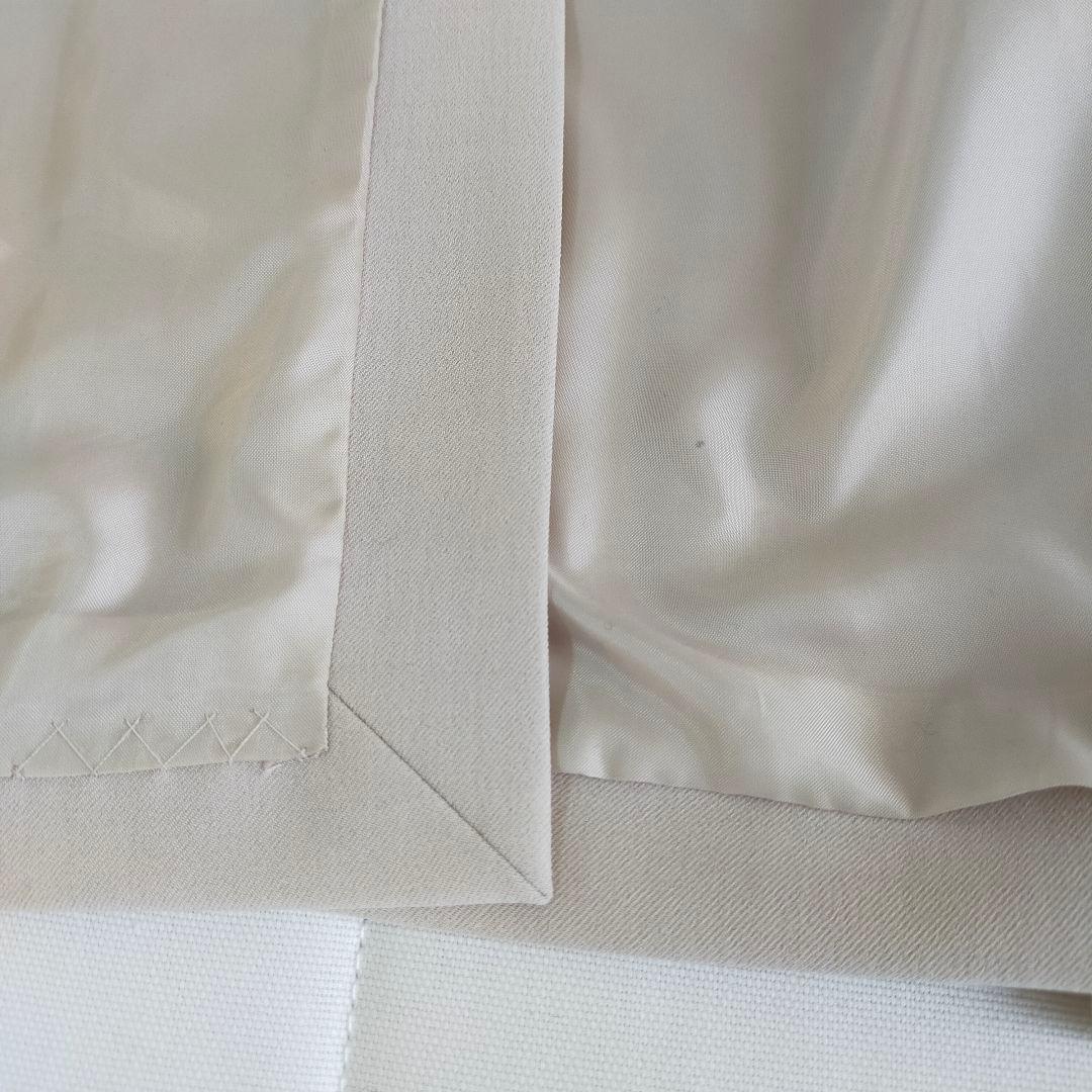 マノフ　MANOF ノーカラージャケット　ベージュ