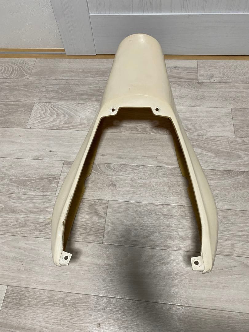 バリオス2型 Z2タイプ テールカウル BALIUS ZR250B シートカウル