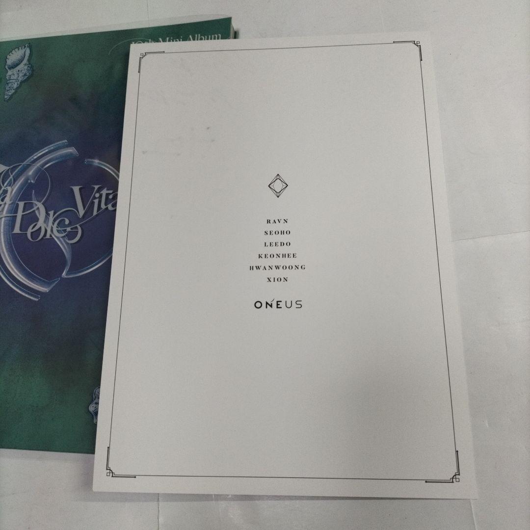 5人分の本物直筆サインカード付き ONEUS「La Dolce Vita」韓国盤