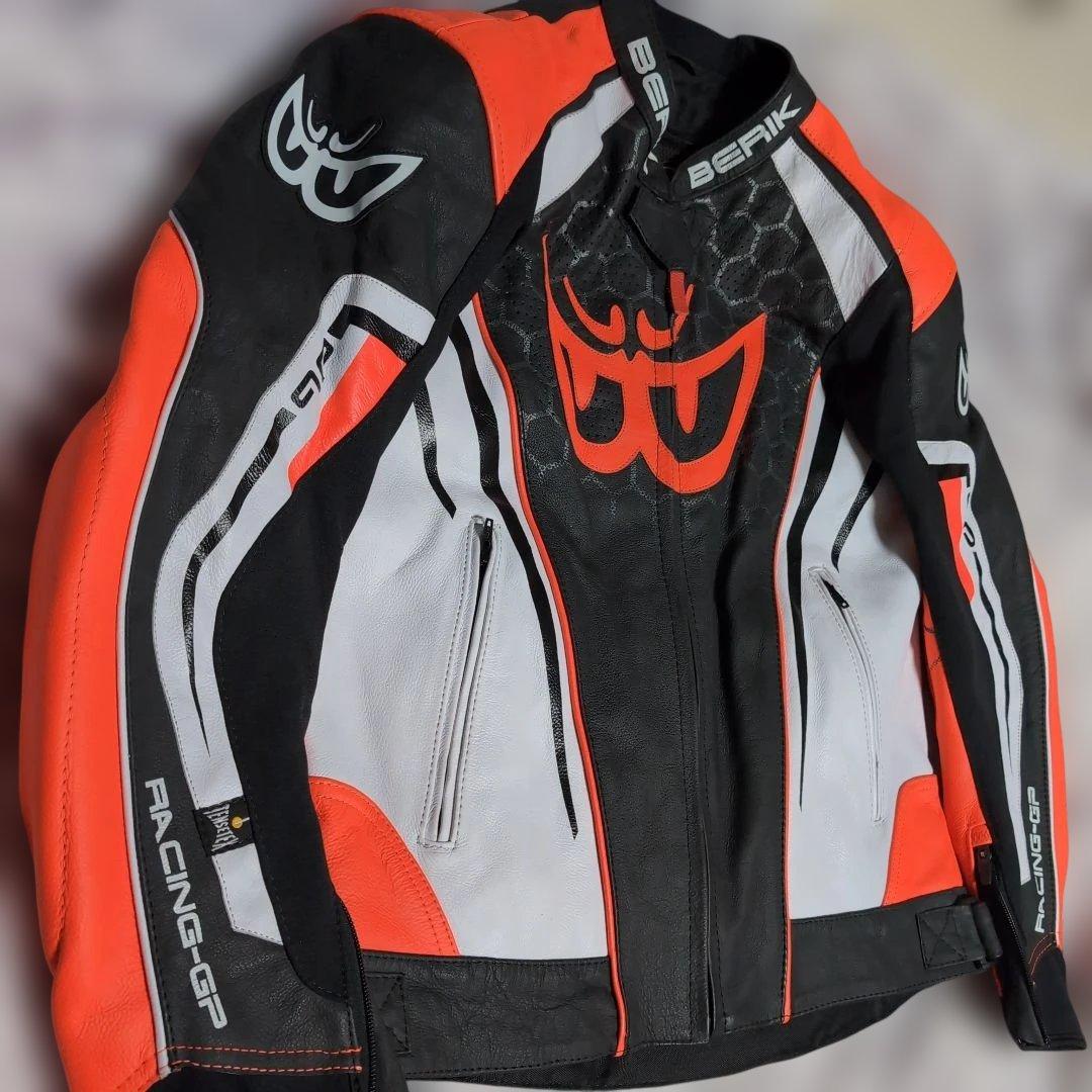 新品　ベリック　レザージャケット　56サイズ　黒／白／赤　BERIK