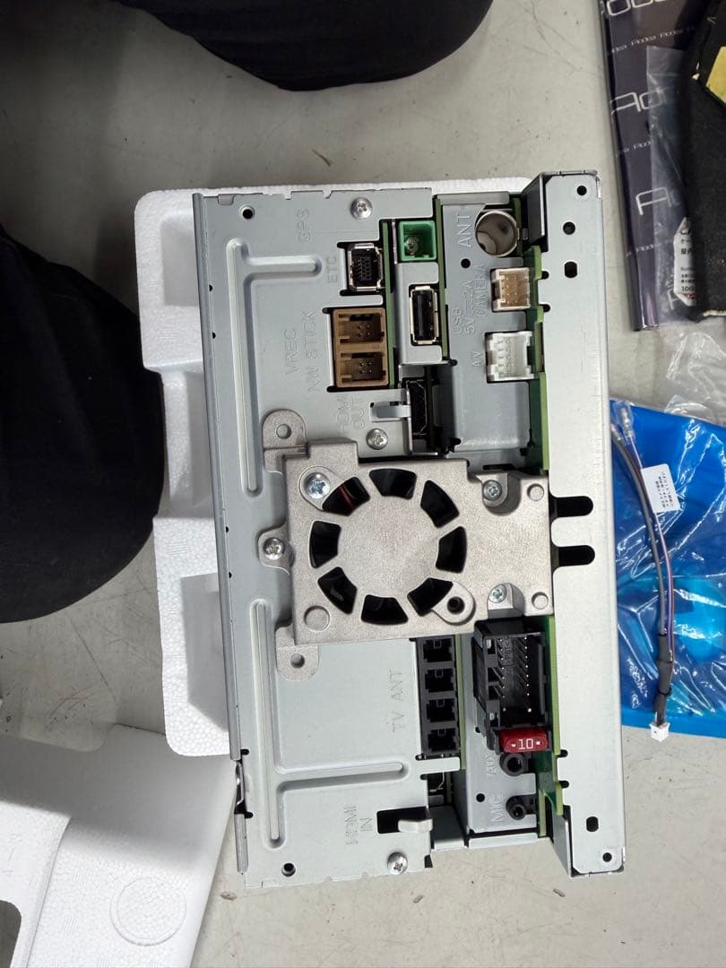 が*お様 Pioneer AVIC-RQ920-D カーナビ　楽ナビ