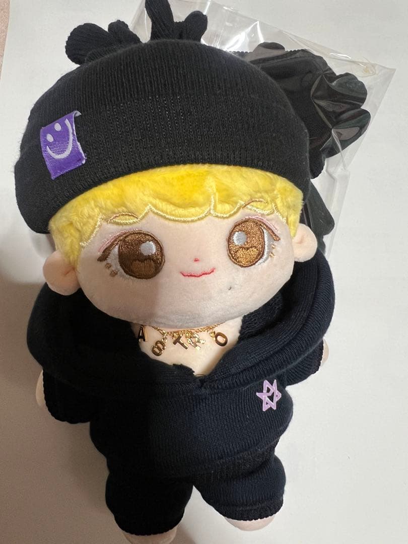 ASTRO☆ユンサナ☆ぬいちゃん☆洋服&ネックレスセット