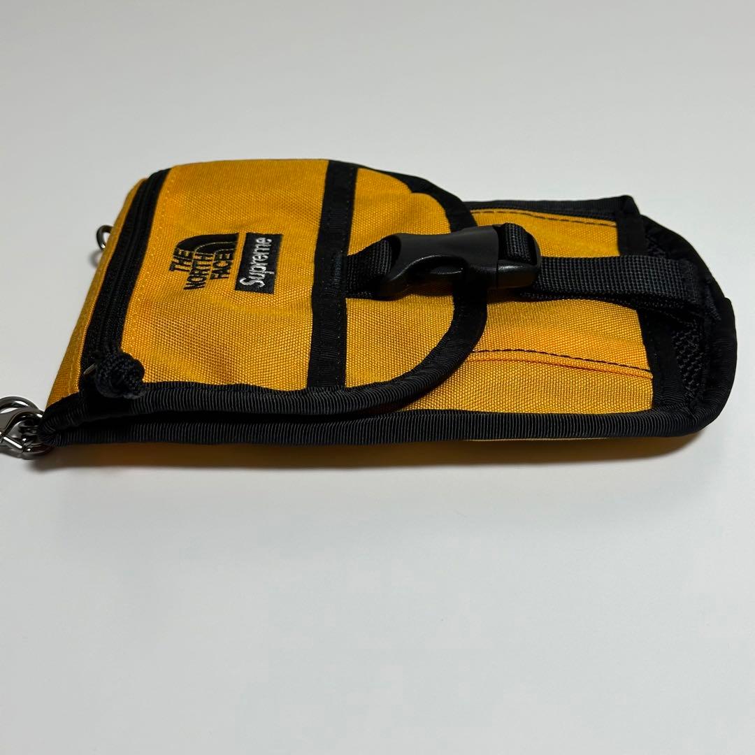 【人気ブランド】　シュプリーム×ザノースフェイス　コラボバック