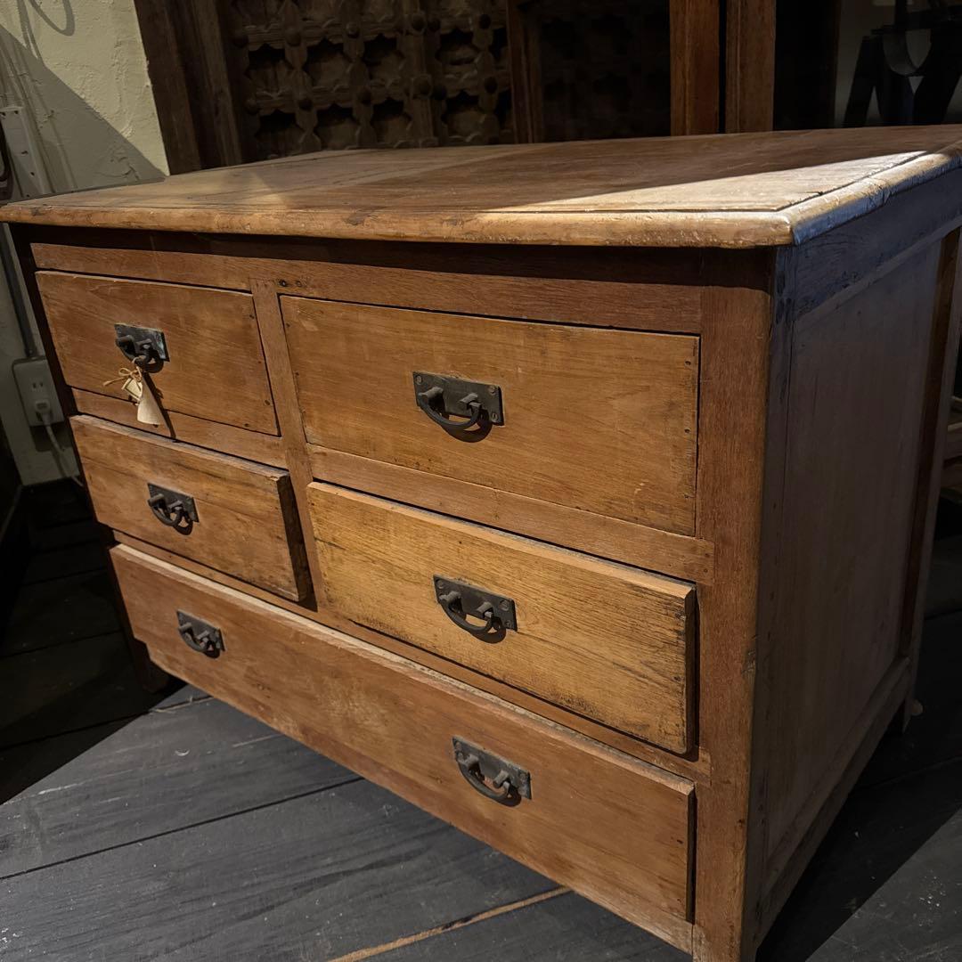 インドコロニアルローチェスト