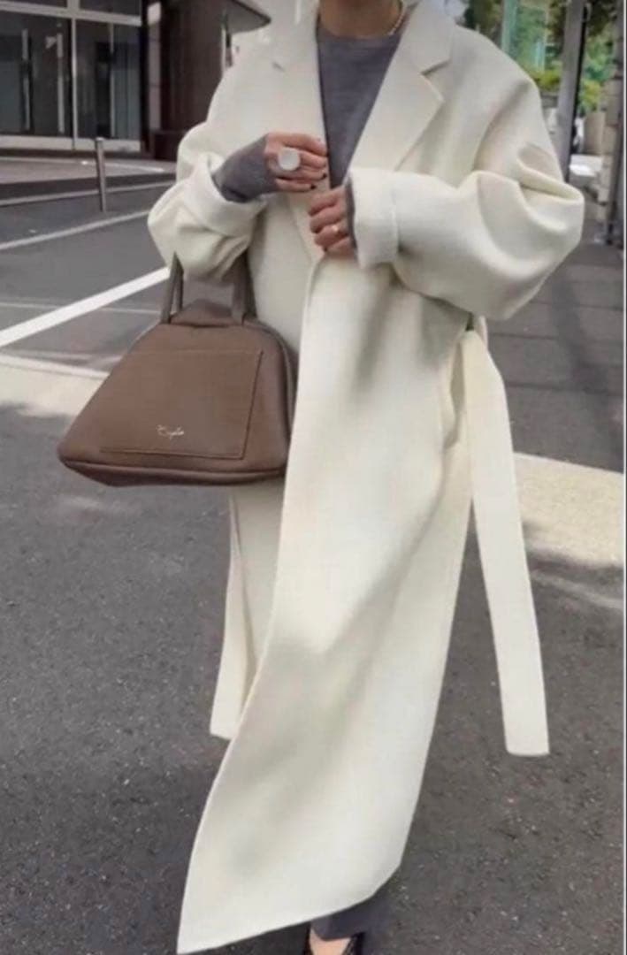 ナエ　nae. na.e ホワイト ロングコート　白　ベルト付