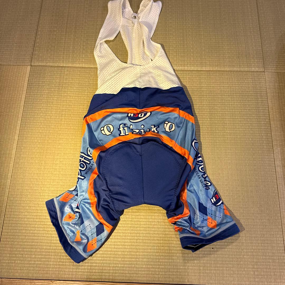 Slipstream Sports サイクリングジャージとショーツセット