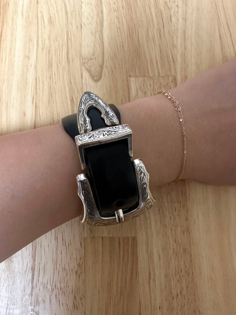 【お値下げ中】TOGA トーガ　メタルバングル