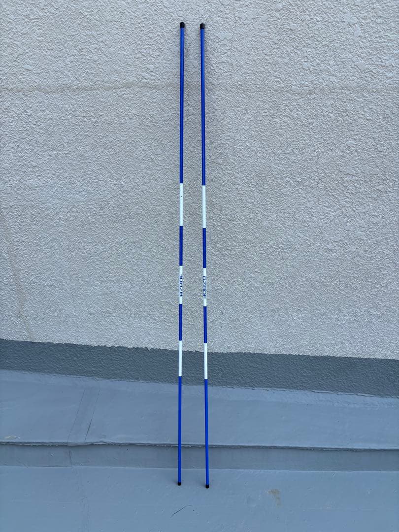 スタンド付きゴルフバッグと練習器具セット