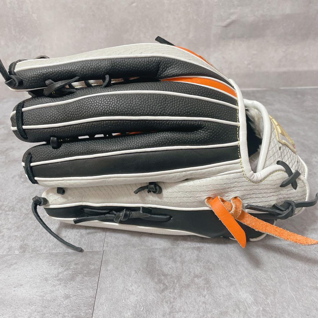 【限定】Wilson ワナビーヒーロー D8 軟式外野手グローブ