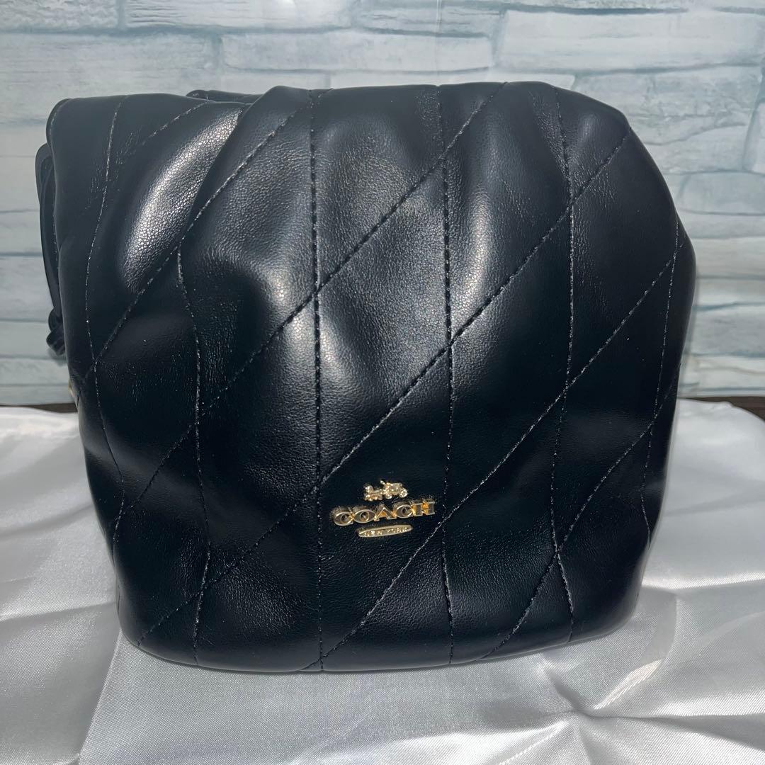 ★新品未使用★COACH キルティング フェイ ミニ ドローストリング バッグ