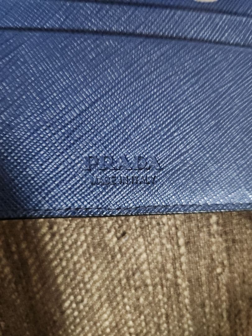 PRADA レザー マネークリップ