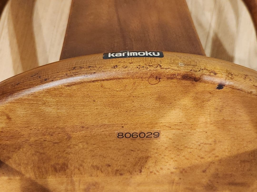 お*ん様 【交渉可】Karimoku　カリモク家具　木製ダイニングチェア　2脚セ