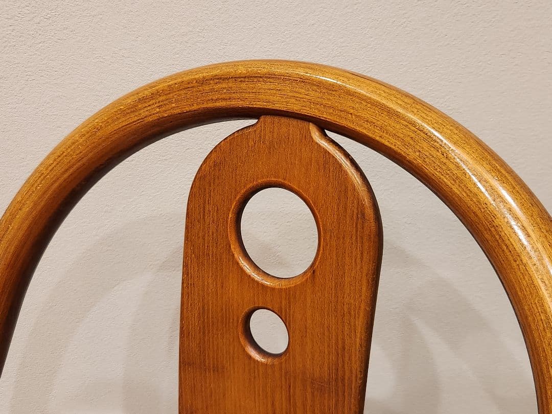 お*ん様 【交渉可】Karimoku　カリモク家具　木製ダイニングチェア　2脚セ