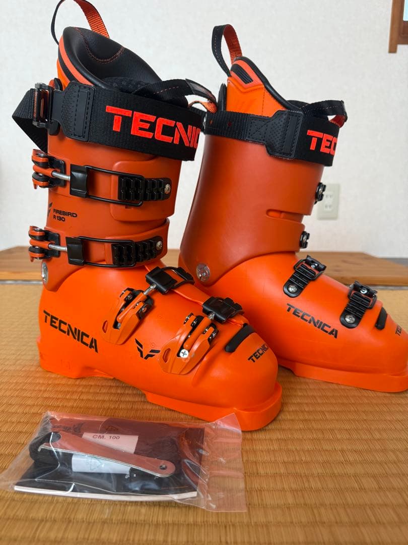 テクニカ FIREBIRD R 130 24.5cm