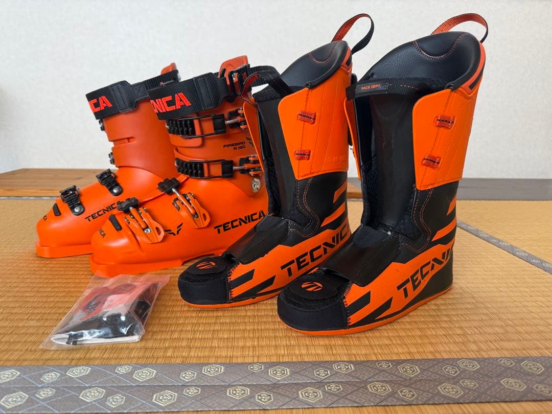 テクニカ FIREBIRD R 130 24.5cm