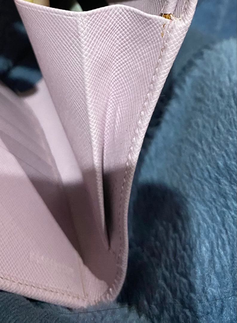 本日限定価格　PRADA プラダ　お財布