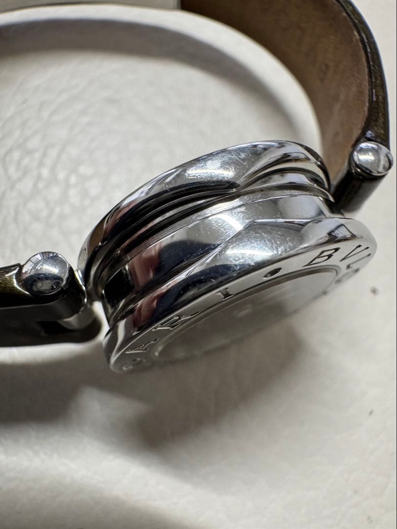 最終値下　ブルガリBVLGARI BZ22S 腕時計 ビーゼロワン　稼働
