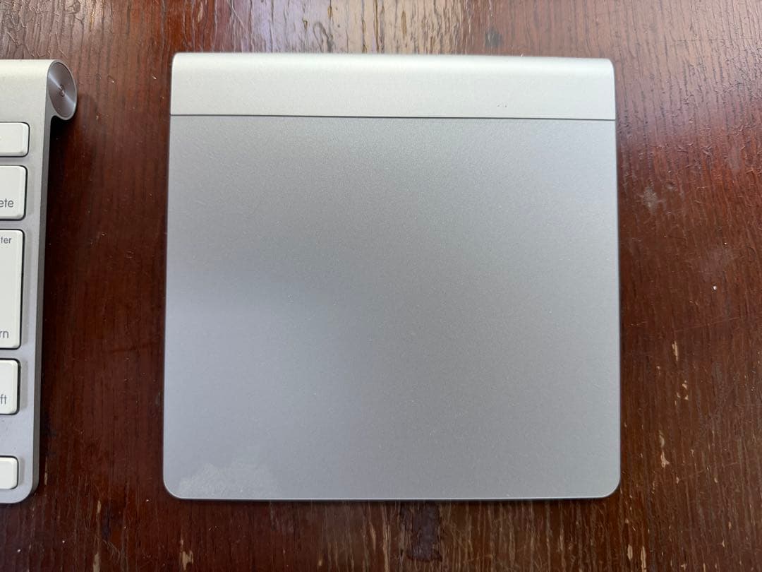 iMac 21.5インチCore i5 / メモリ8GB / HDD 1TB