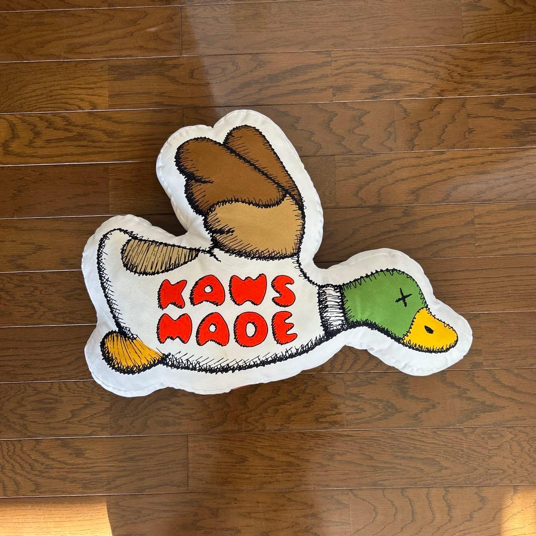 HUMAN MADE x KAWS カモ クッション ヒューマンメイド カウズ
