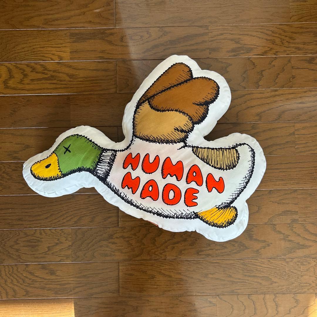 HUMAN MADE x KAWS カモ クッション ヒューマンメイド カウズ